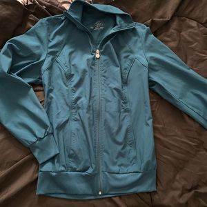Women’s scrub jacket